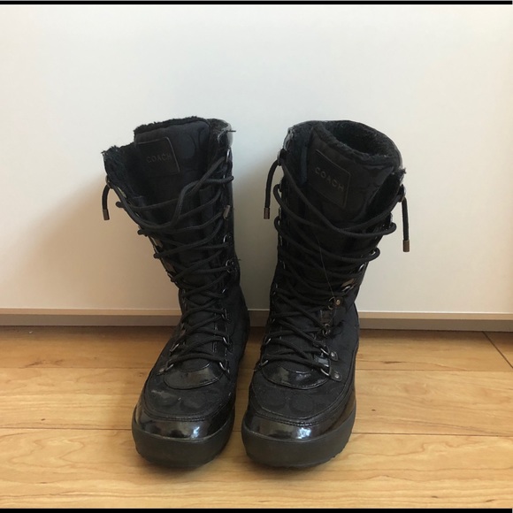 Snow boots - Picture 2 of 3